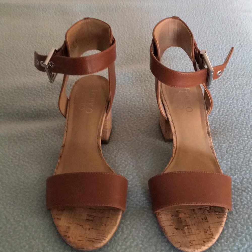 Strapped sandal